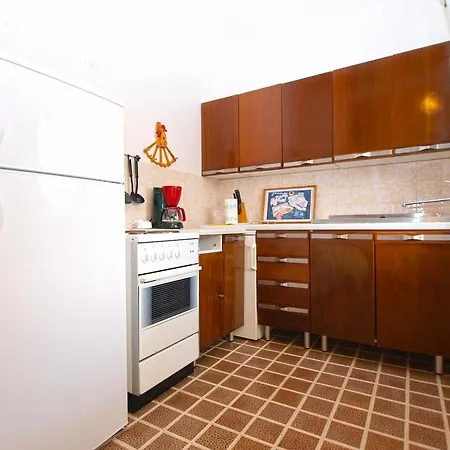 Ivan 1408 Apartmán