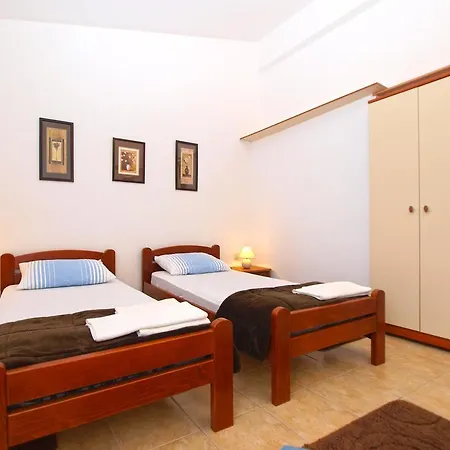 Apartmán Ivan 1408 *