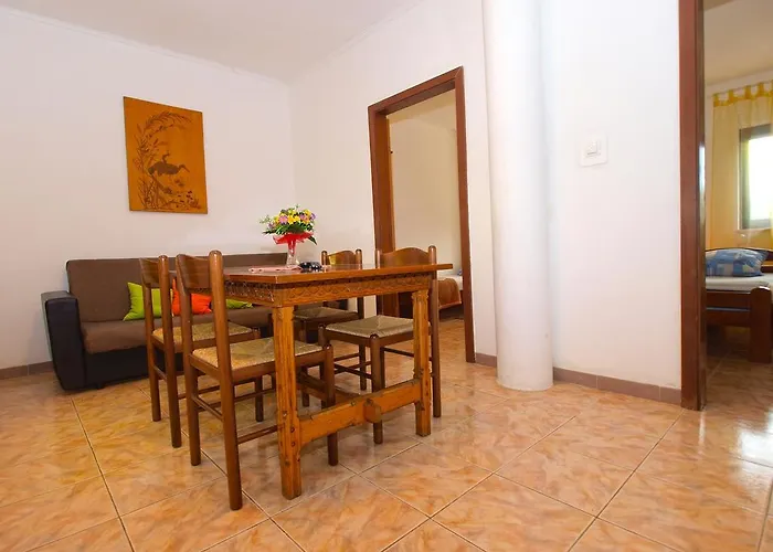 Ivan 1408 Lejlighed *