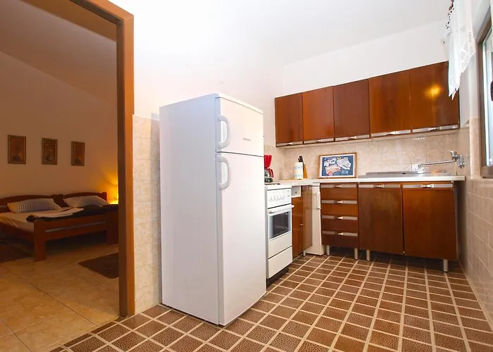 Ivan 1408 Apartamento